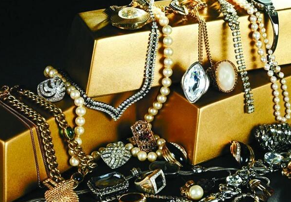 奢侈品生產行業(yè)聚焦戰(zhàn)略,奢侈品戰(zhàn)略,奢侈品聚焦戰(zhàn)略