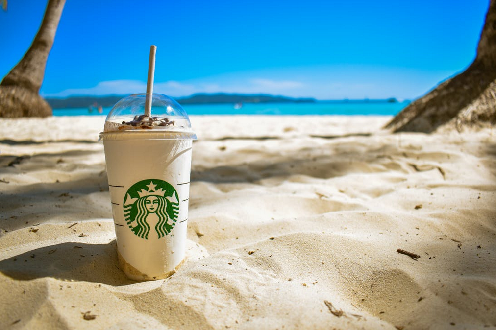 星巴克沒有一句文案的廣告，卻是吸引人的宣傳